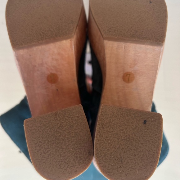 Charlotte Stone Paz Boots - Picture 3 of 4